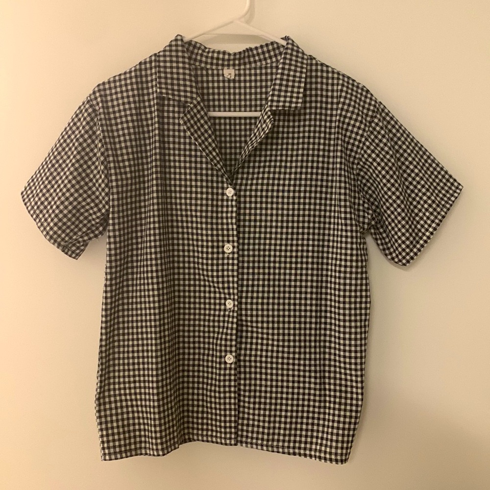 Cure checkered black and white top from Korea! (Size S)
